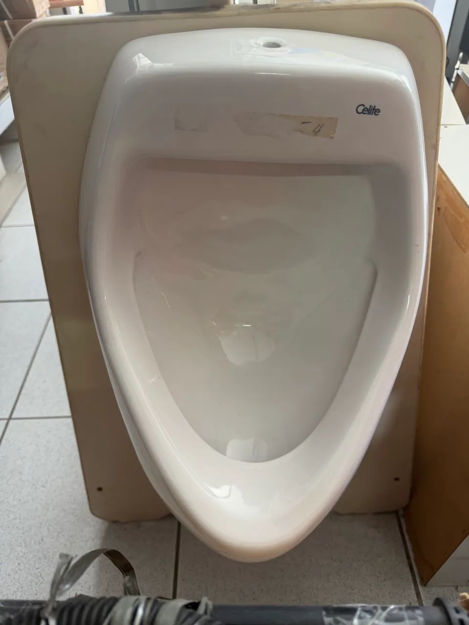 Mictório Celite + Válvula inox lorenzetti  - Foto 3