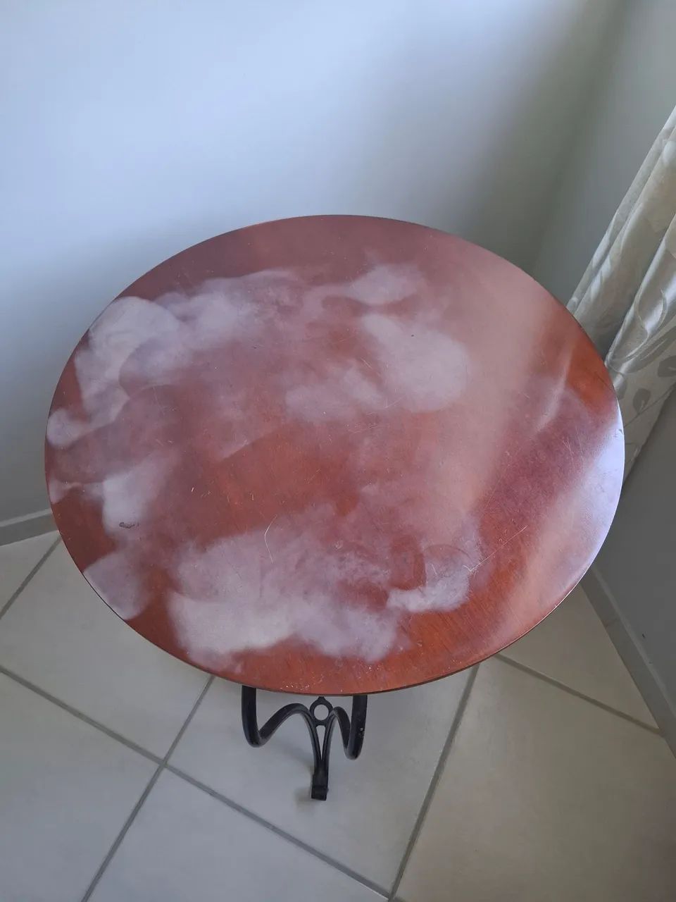 Mesa Lateral - Mesa de Apoio em Madeira e Ferro- Elegante e Resistente - Foto 3