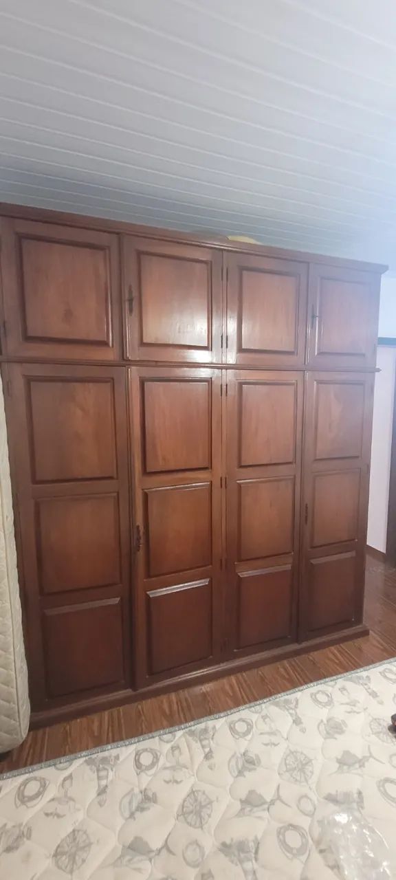 Guarda roupas duplex em madeira 