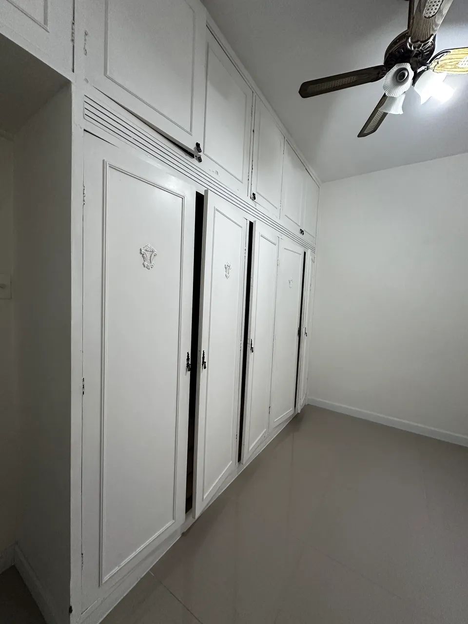 Vaga de suite e quarto em icaraí (masculina)