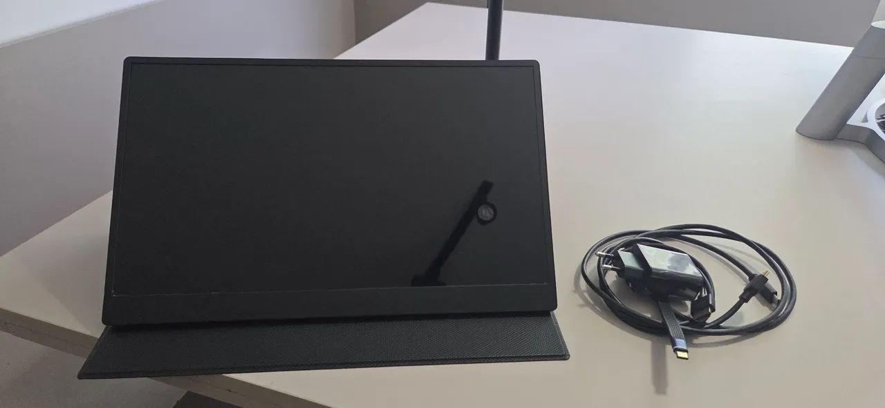 Monitor Portatil Touchscreen Uperfect 1080p