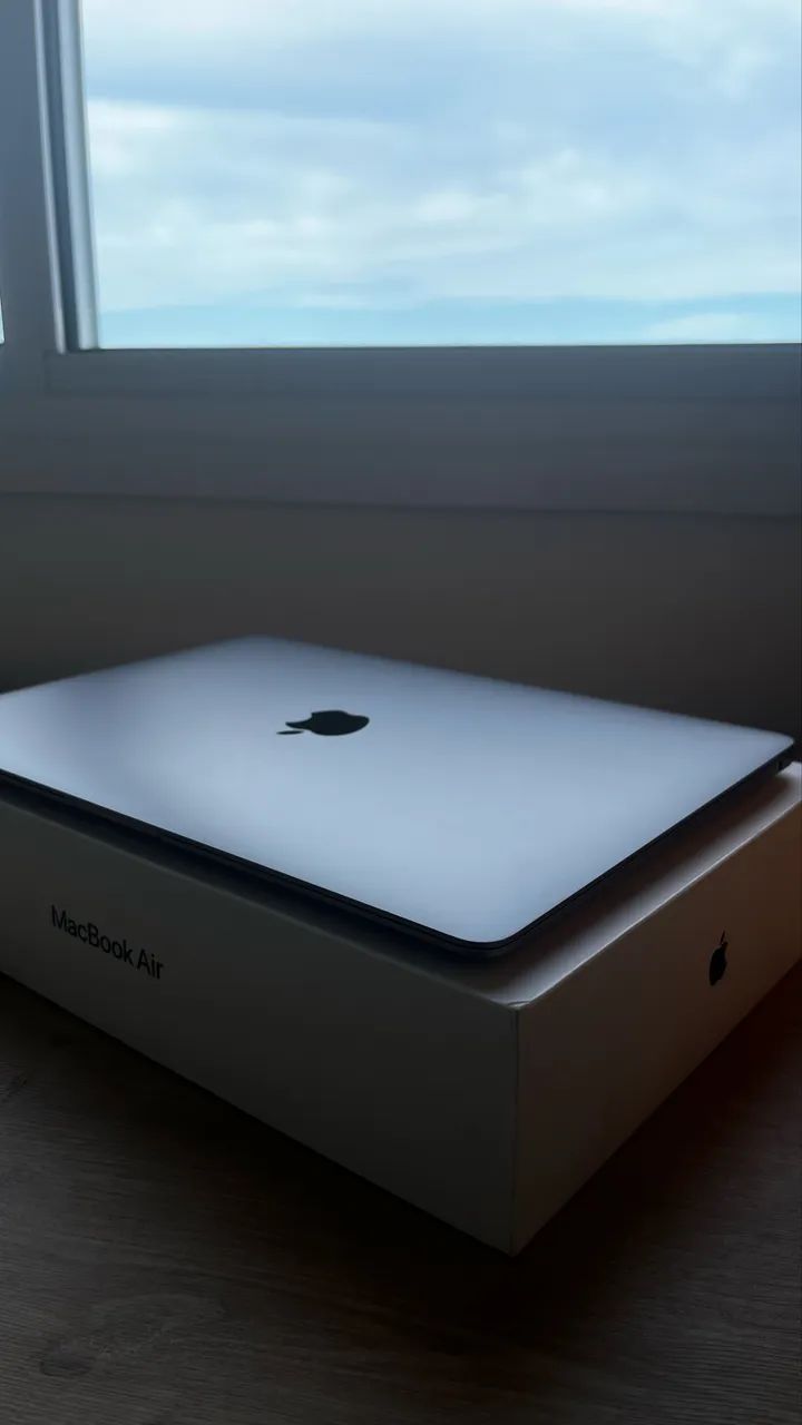 MacBook Air M1 13? 8GB 256GB + Magic Mouse + Caixa - Notebooks