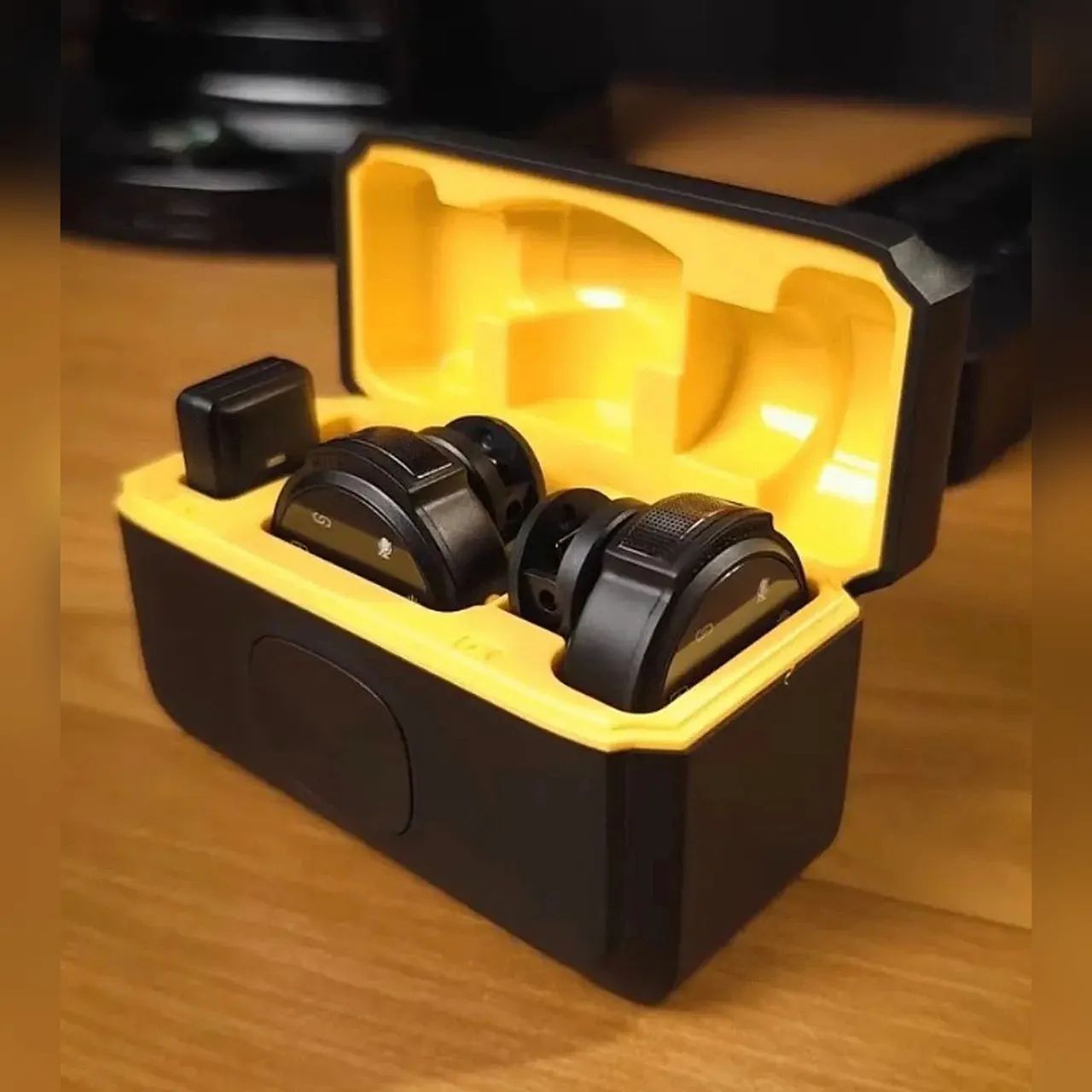 Microfone de Lapela Sem Fio J6 (Type-C) - Áudio Profissional no Seu Celular - Foto 4