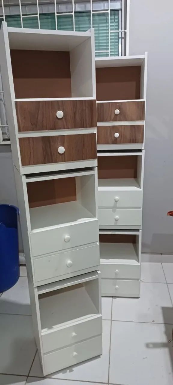 Mesa de cabeceira a pronta entrega 