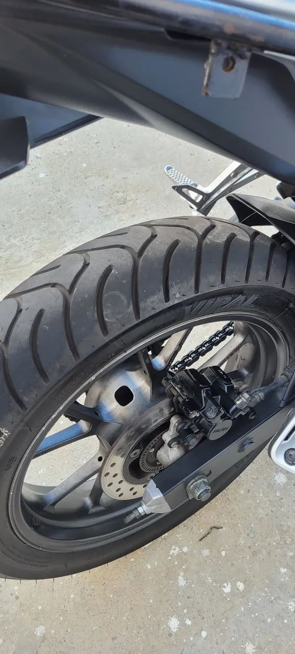 Vende se cb 300 f  - Foto 5