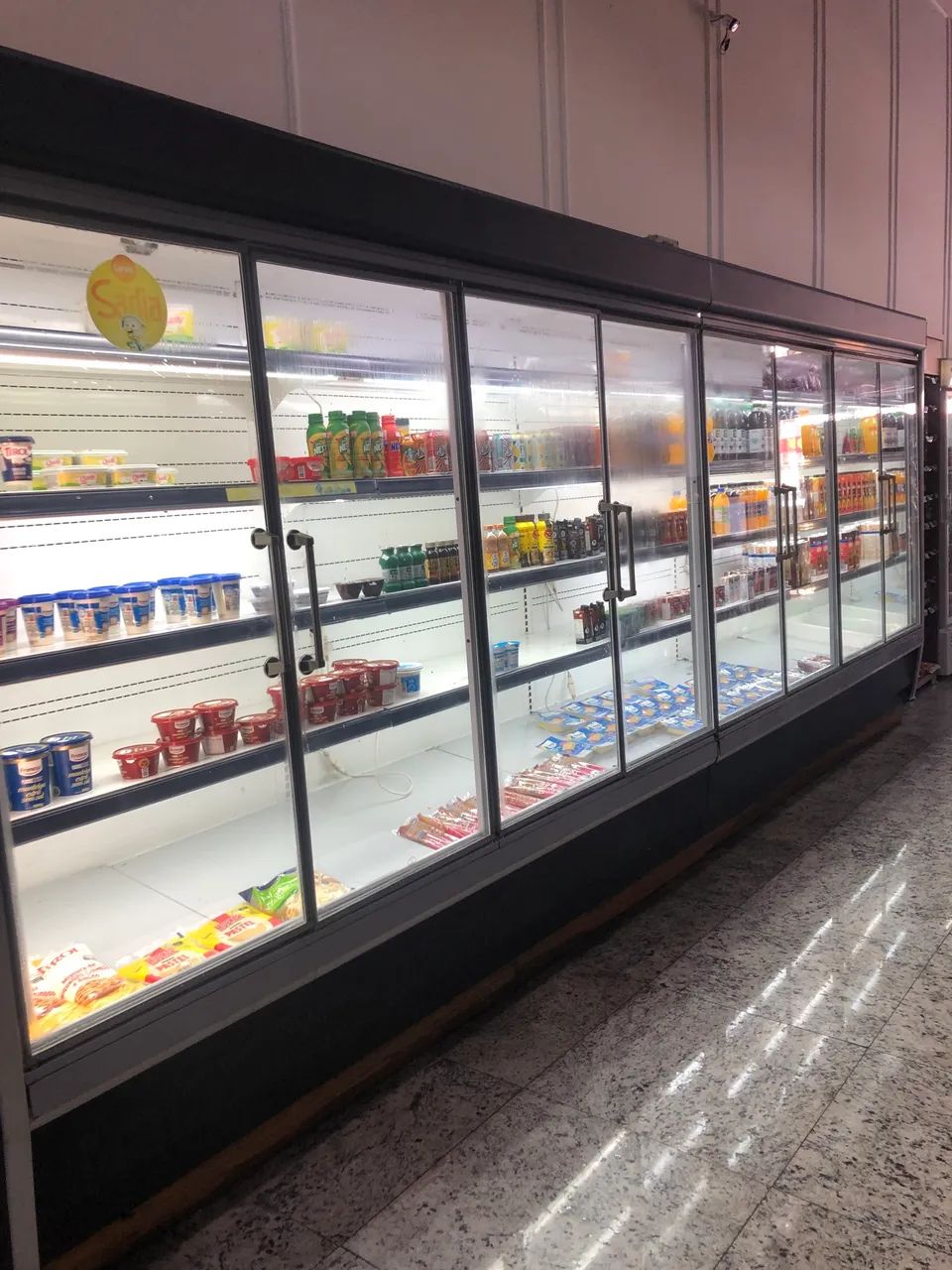 Geladeira danoneira 5 metros - Foto 3