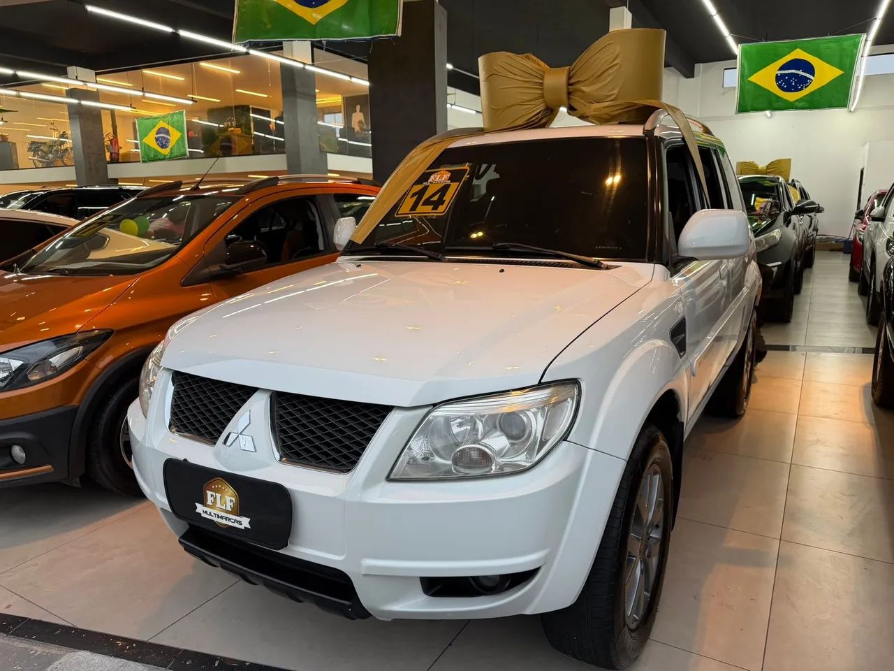 Mitsubishi Pajero 2014
