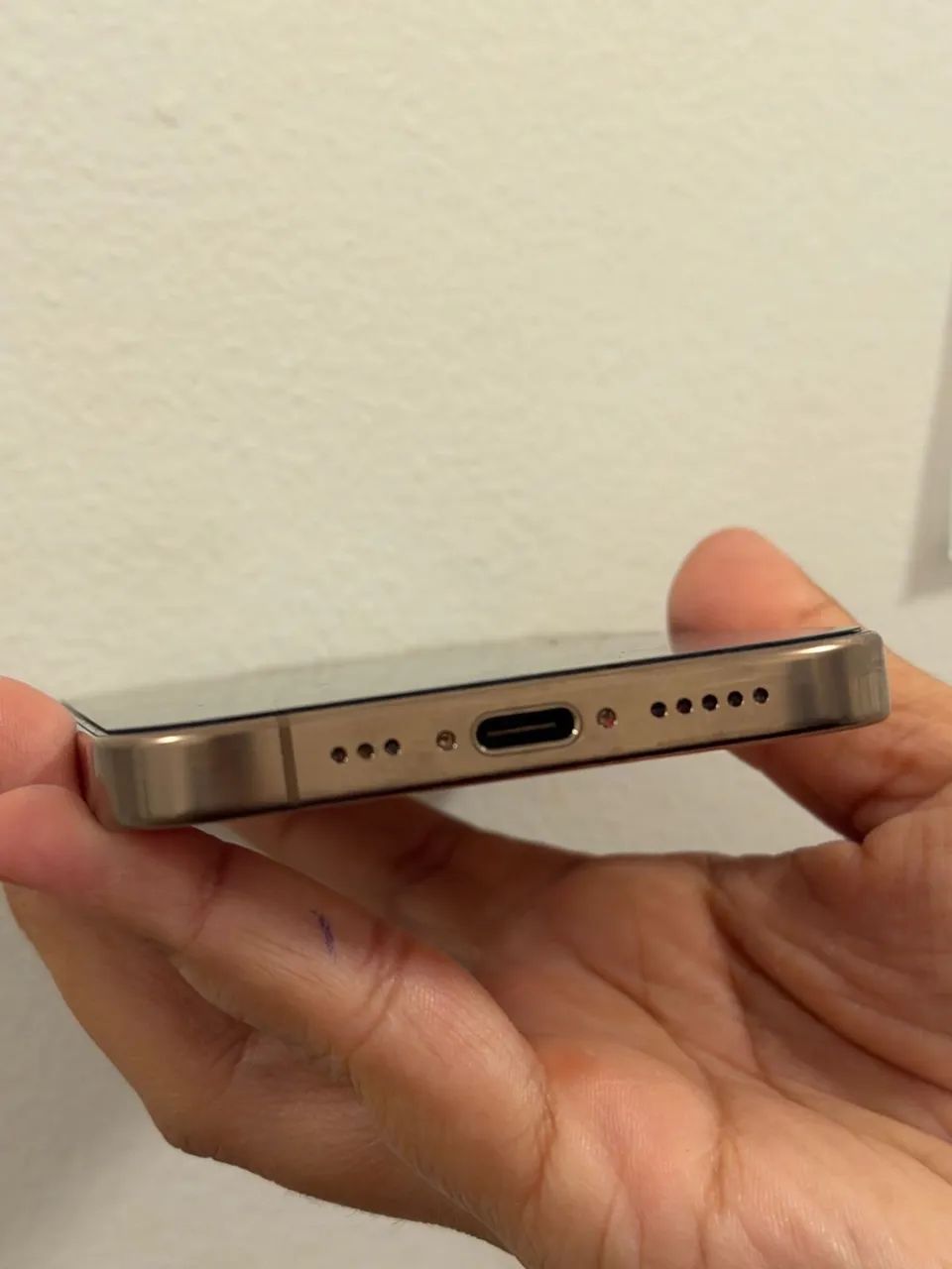 iPhone 16 pro 512