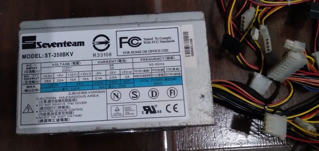 Vendo 2 Fontes Seventeam ST-350BKV - Foto 4