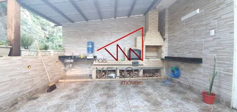 Casa de rua - / Residencial / Cosme Velho