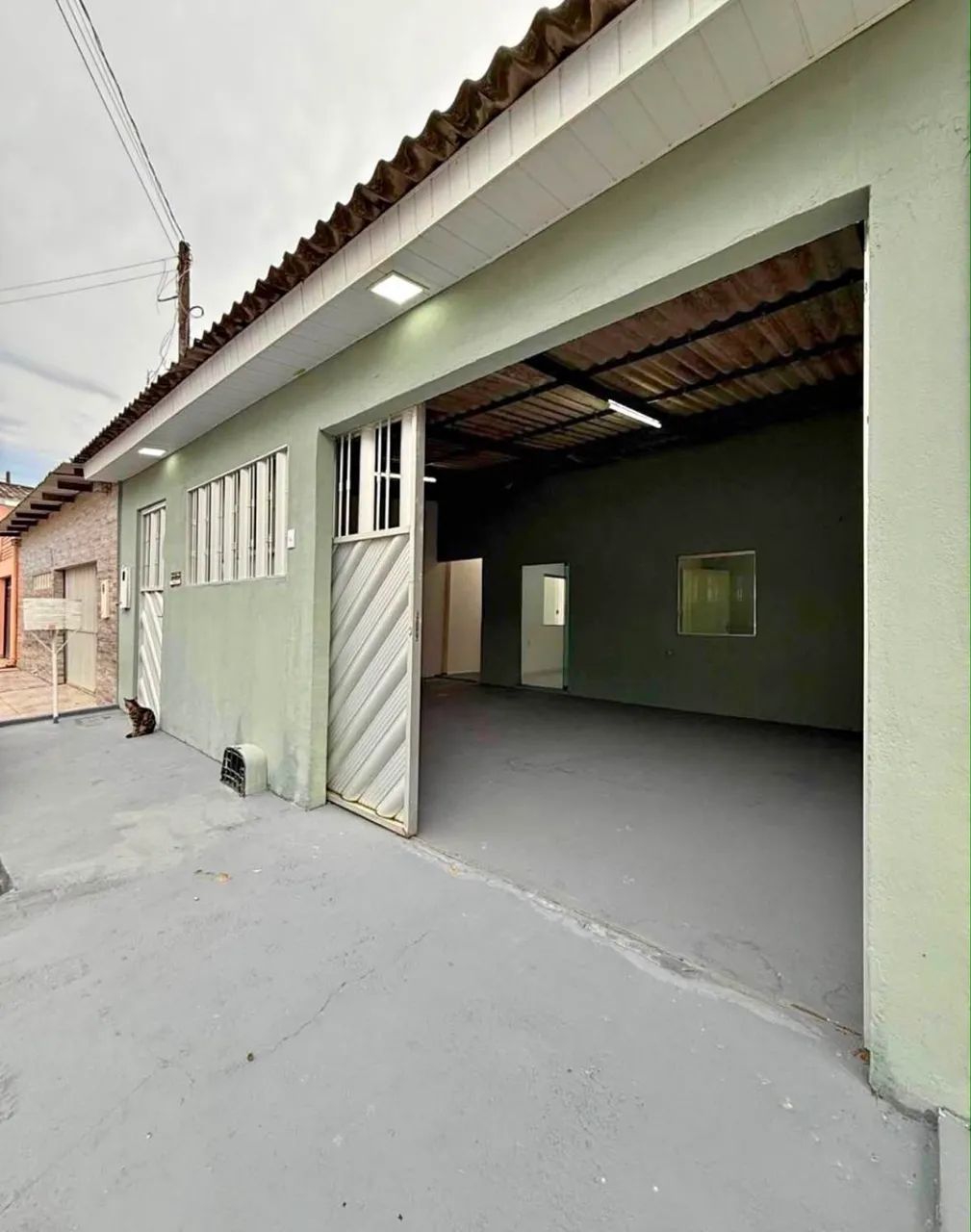 Casa com 3 quartos a venda no Coqueiro