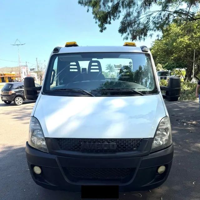  Iveco daily 35s14 plataforma 2014 - Foto 2
