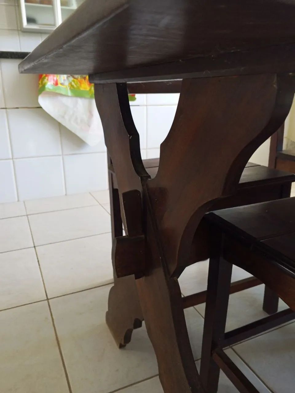 Mesa e cadeiras de sucupira madeira antiga  - Foto 5