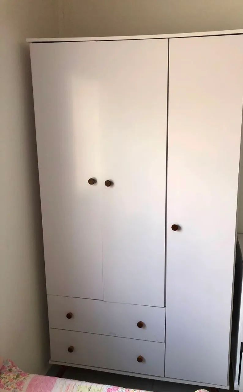 Guarda roupa modelo Twitter semi novo não tem nenhum defeito  - Foto 5