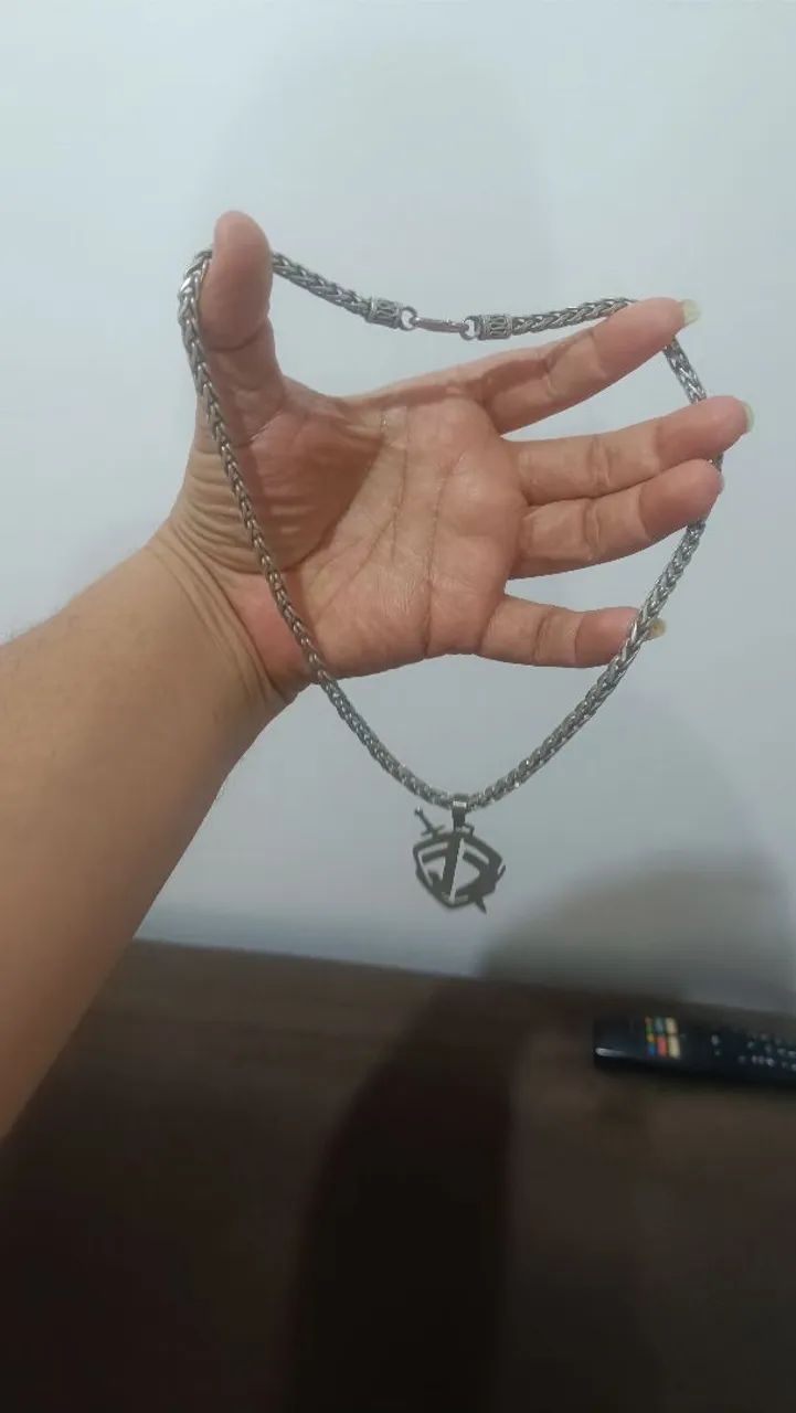 Corrente (Bali) + Pingente FÉ 