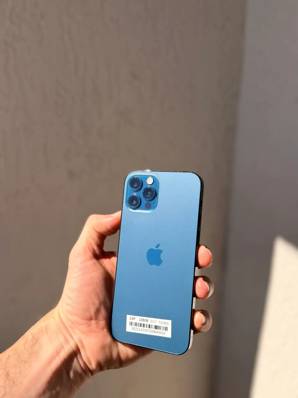 iPhone 12 Pro Max 128Gb Bateria 100% - Celulares e Smartphones