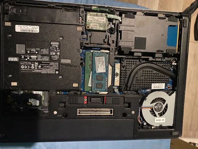 Notebook ELITEBOOK HP PRA RETIRAR PECAS - Foto 3