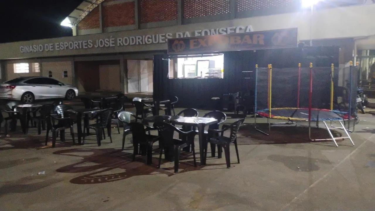 Vendo lanchonete funcionando 