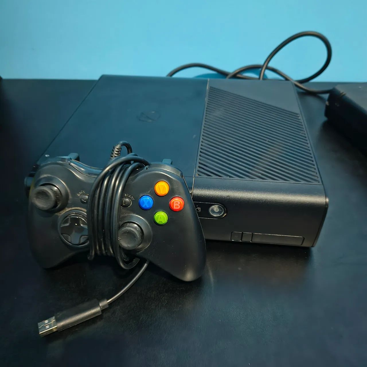 Xbox 360 com controle e Jogos - Foto 3