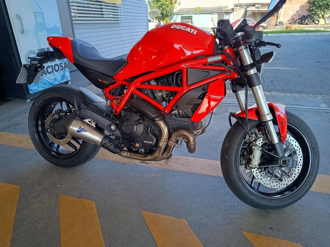 Ducati Monster 797 - Foto 3