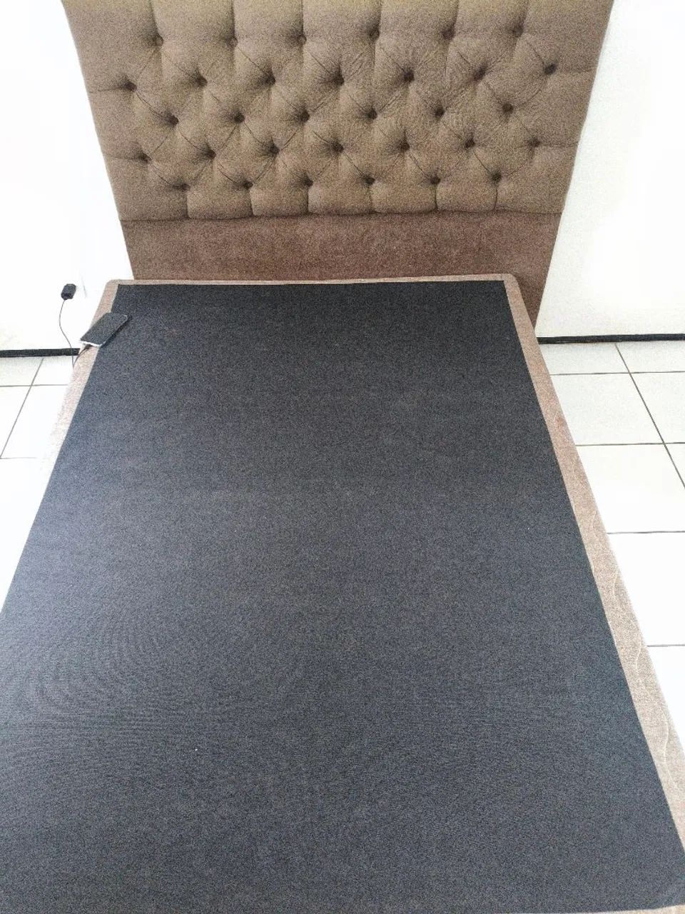 Vendo cabeceira com base de cama casal 
