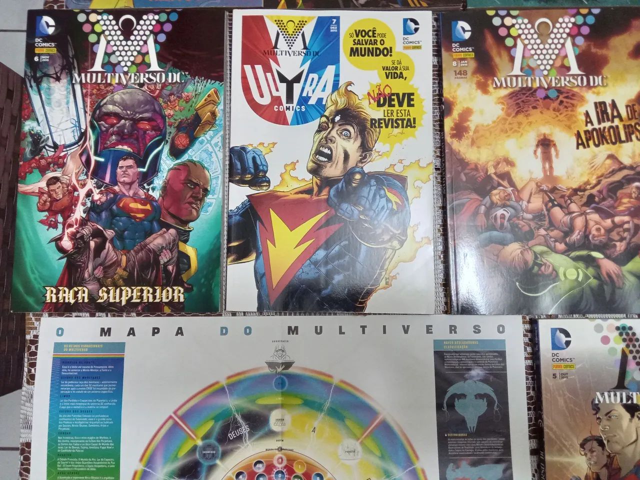 Coleção completa Multiverso DC, em 9 volumes da panini comics  - Foto 4