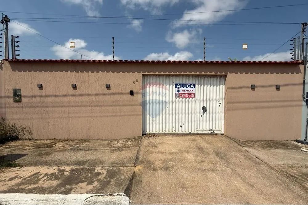 Aluguel: Casa Espaçosa e Confortável em Bairro de Excelência!