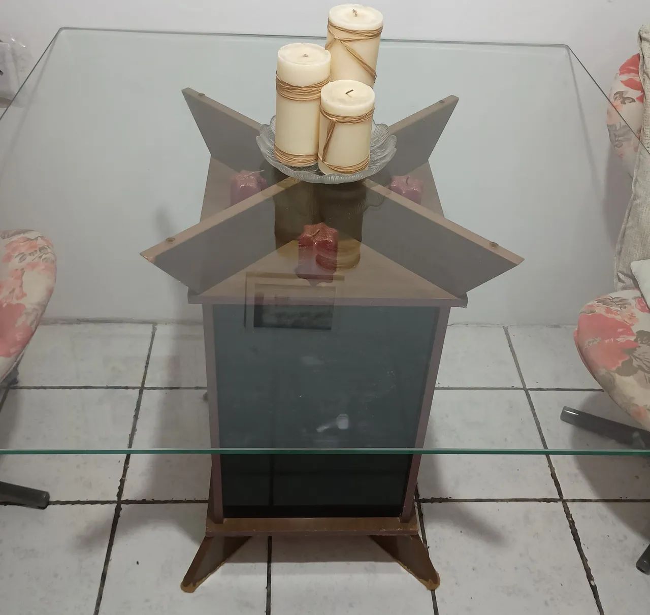 Mesa de vidro quadrado 
