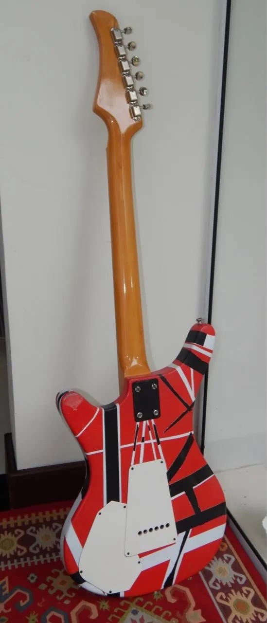 Guitarra estilo Eddie Van Halen - Foto 4