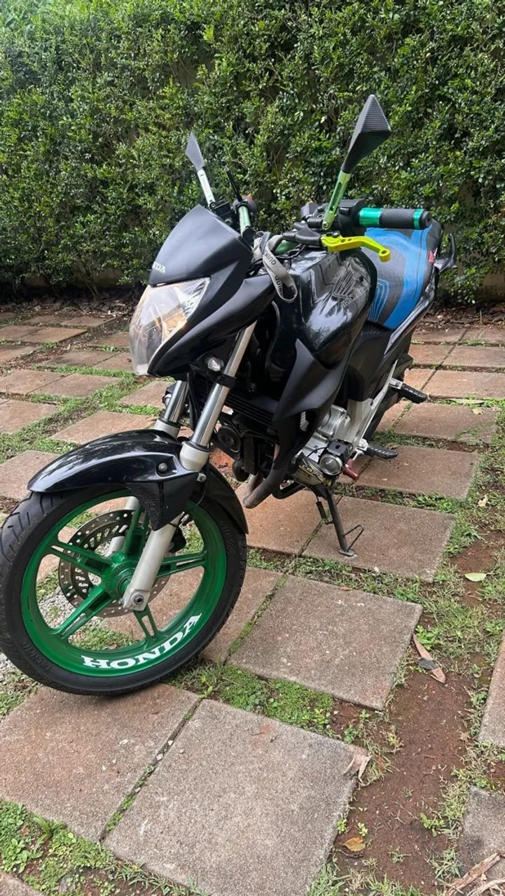Cb300
