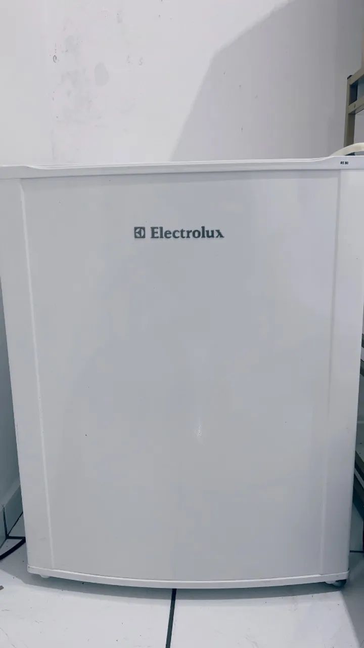 Frigobar Eletrolux 
