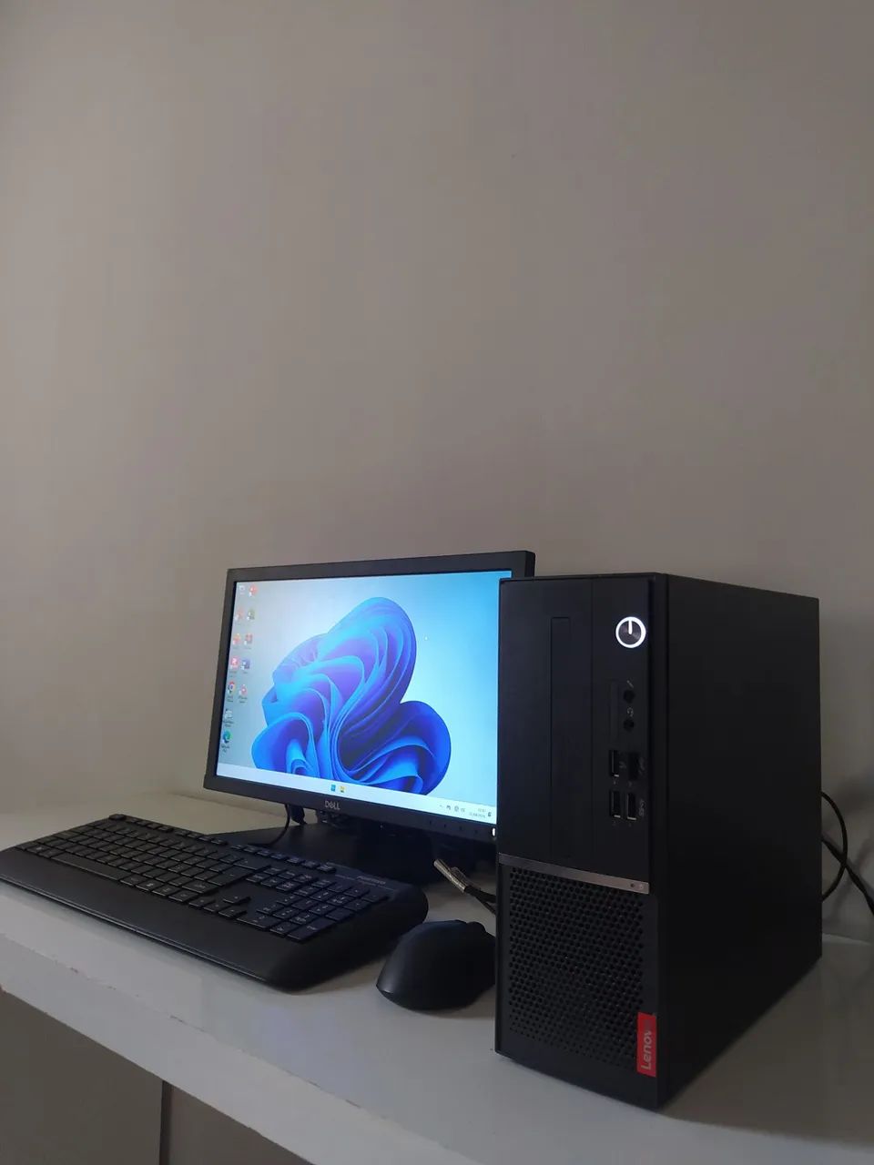 COMPUTADOR LENOVO V50S