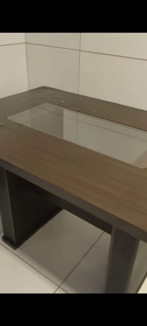 Mesa de jantar - PRA VENDER LOGO