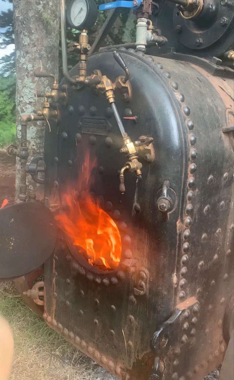 À VENDA - Rara Locomóvel à vapor TH. FLOETHER 1911 - Foto 4
