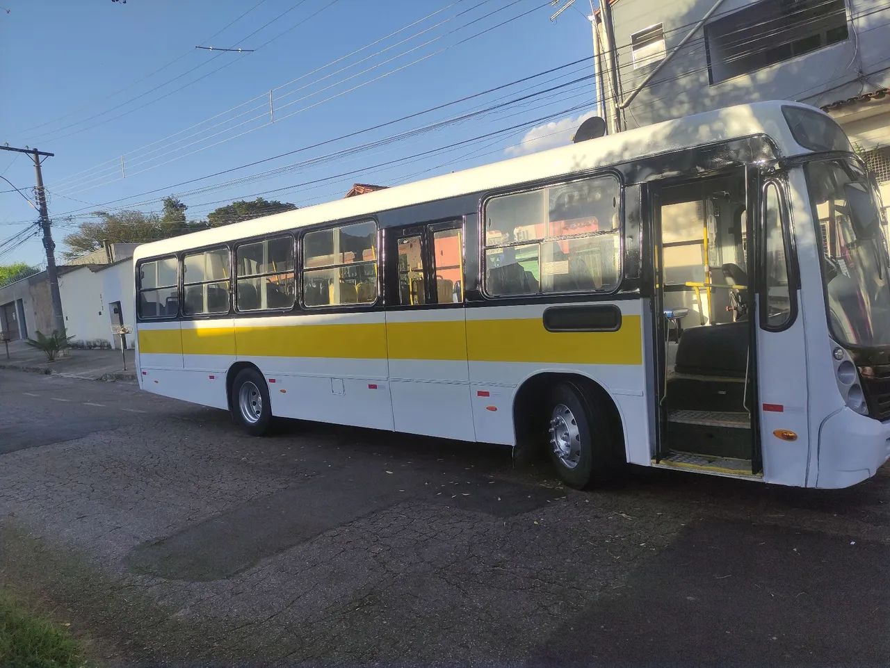 Ônibus Urbano neobus 
