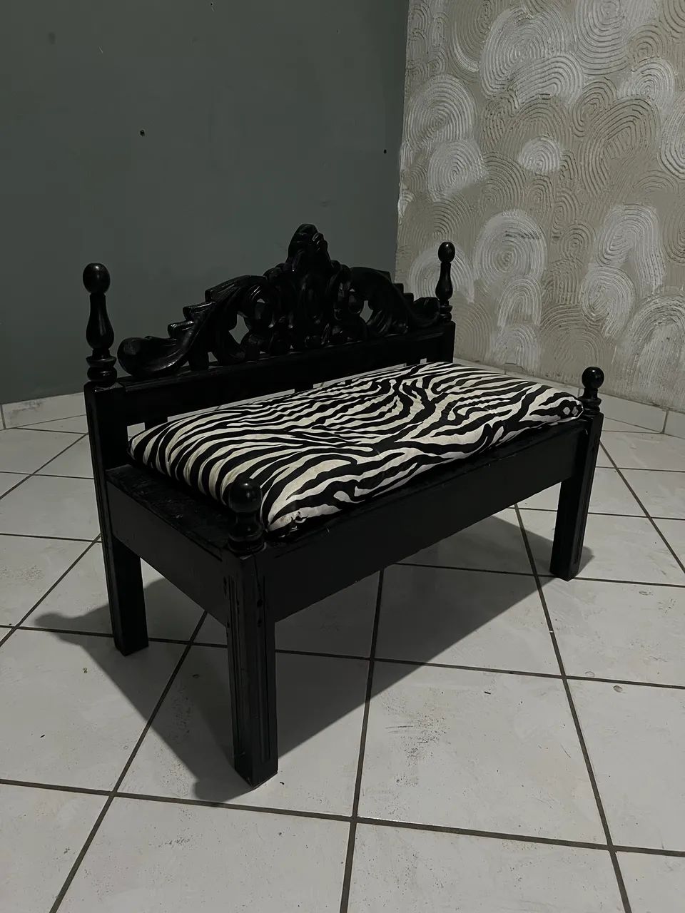 Móvel antigo de madeira maciça  - Foto 3