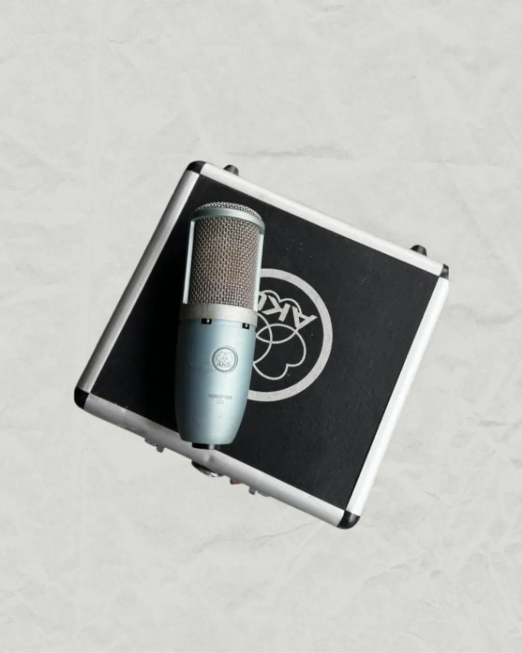 Microfone Condensador AKG Perception 220  - Foto 3