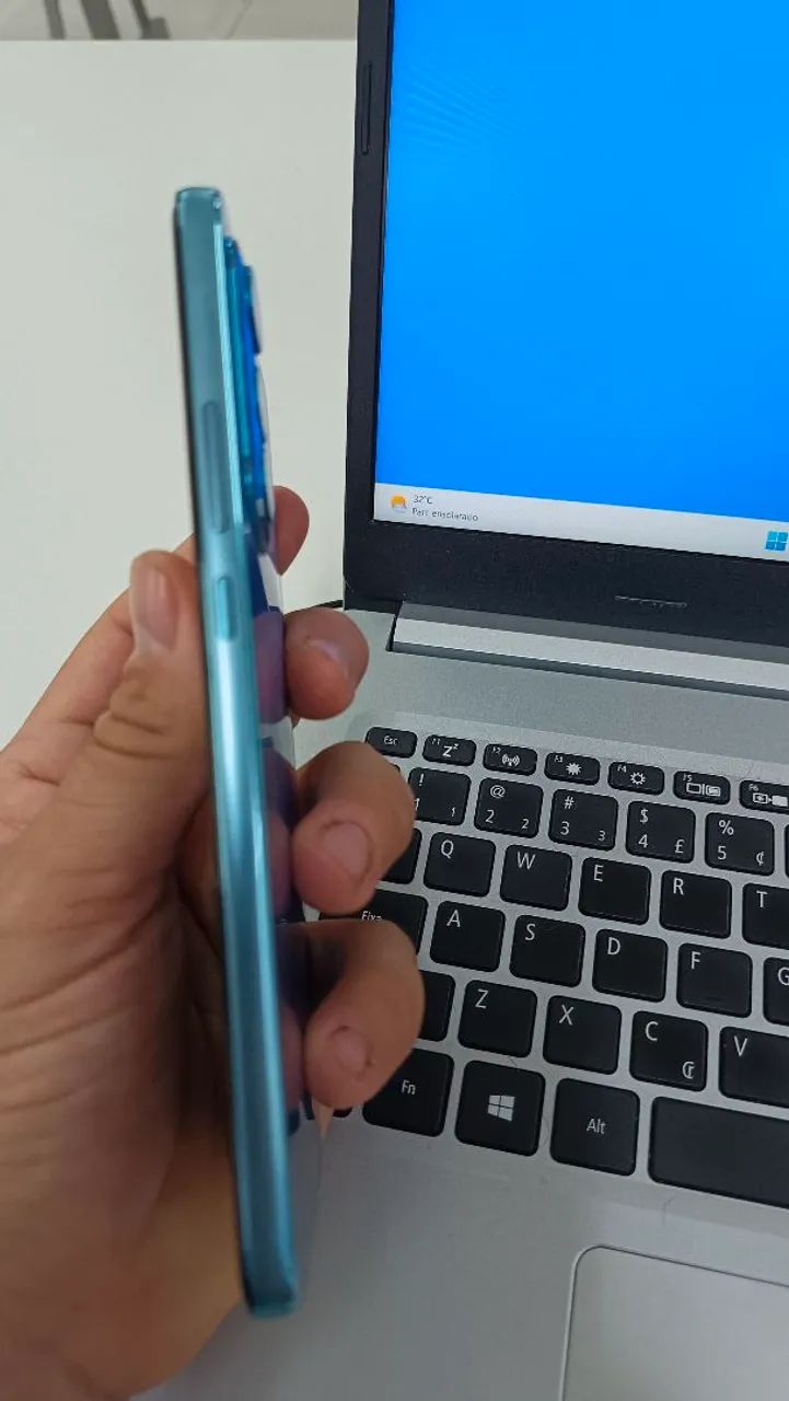 Motorola EDGE 30 - 256gb - Novo com Caixa e NF<br> - Foto 3
