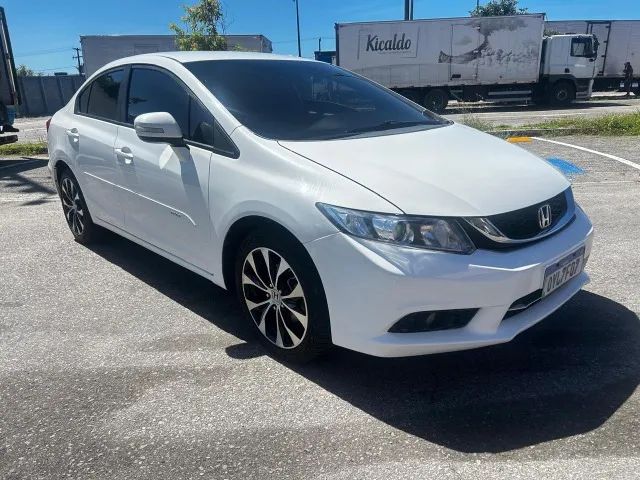 Honda Civic Civic Sedan LXR 2.0 Flexone 16V Aut. 4p 2015