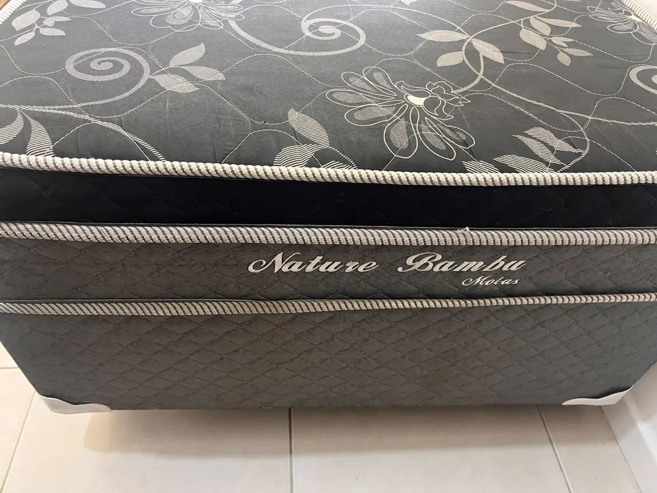Vendo Cama Conjugada Solteiro - Foto 2
