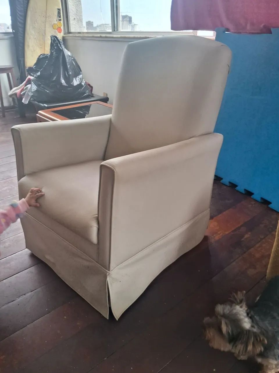 Cadeira amamentação  com balanço 