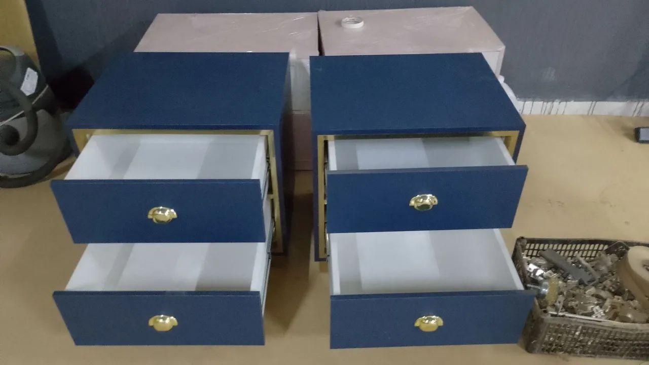 Mesa de cabeceira de cama  - Foto 2