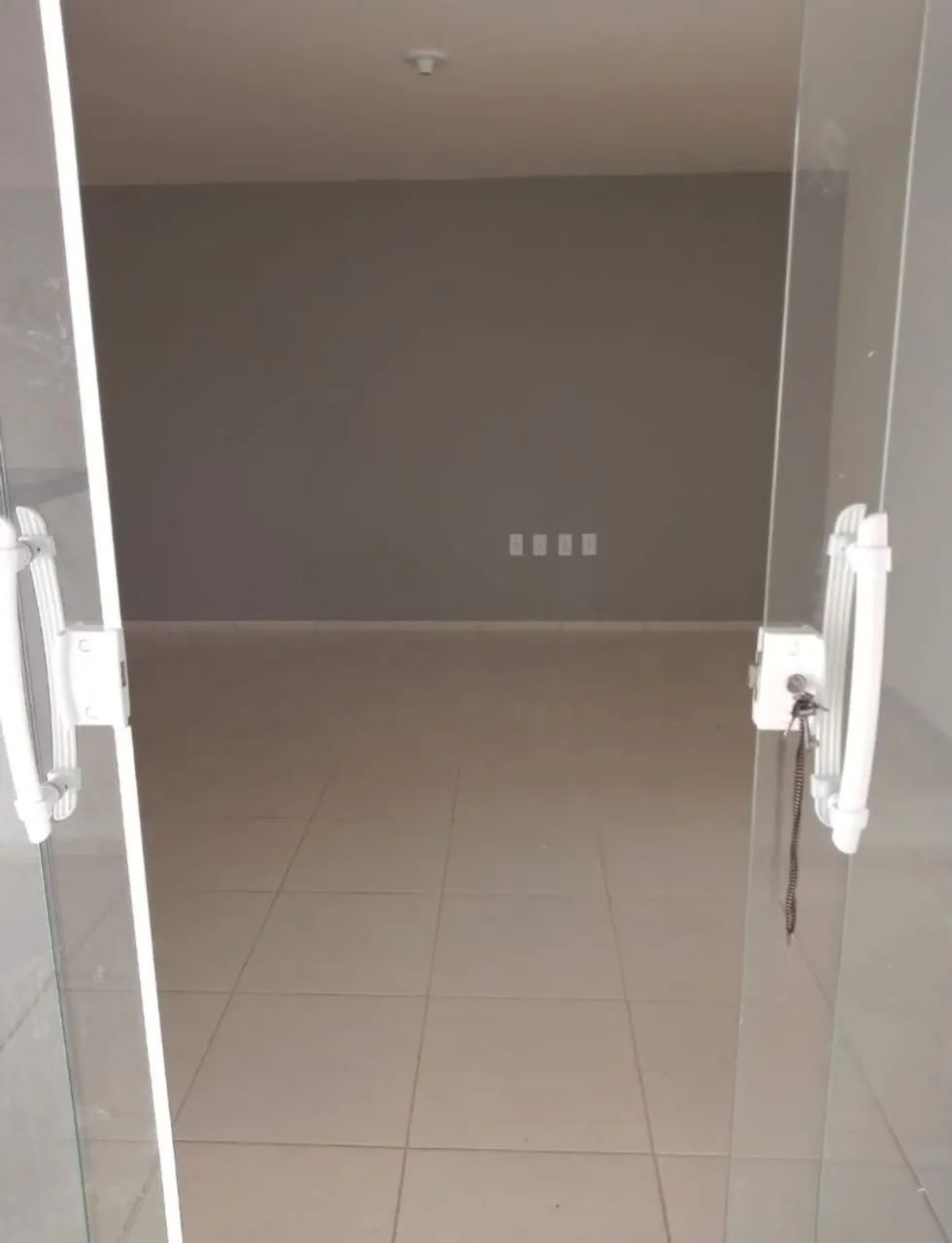 Alugo Casa com ponto comercial - Foto 3