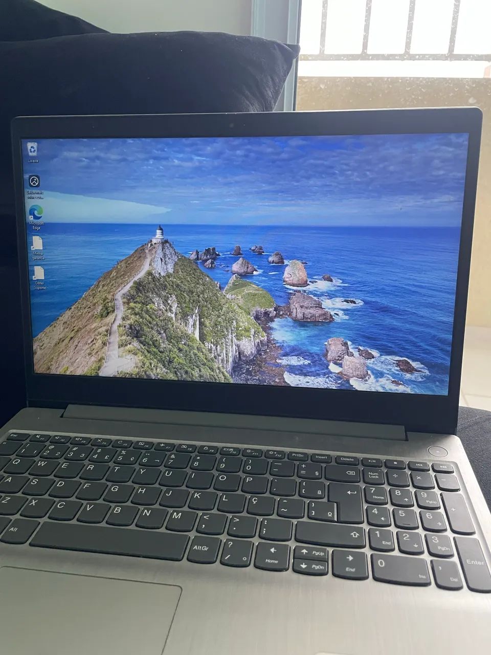 Notebook praticamente novo, pouco uso, sem defeitos - Foto 4