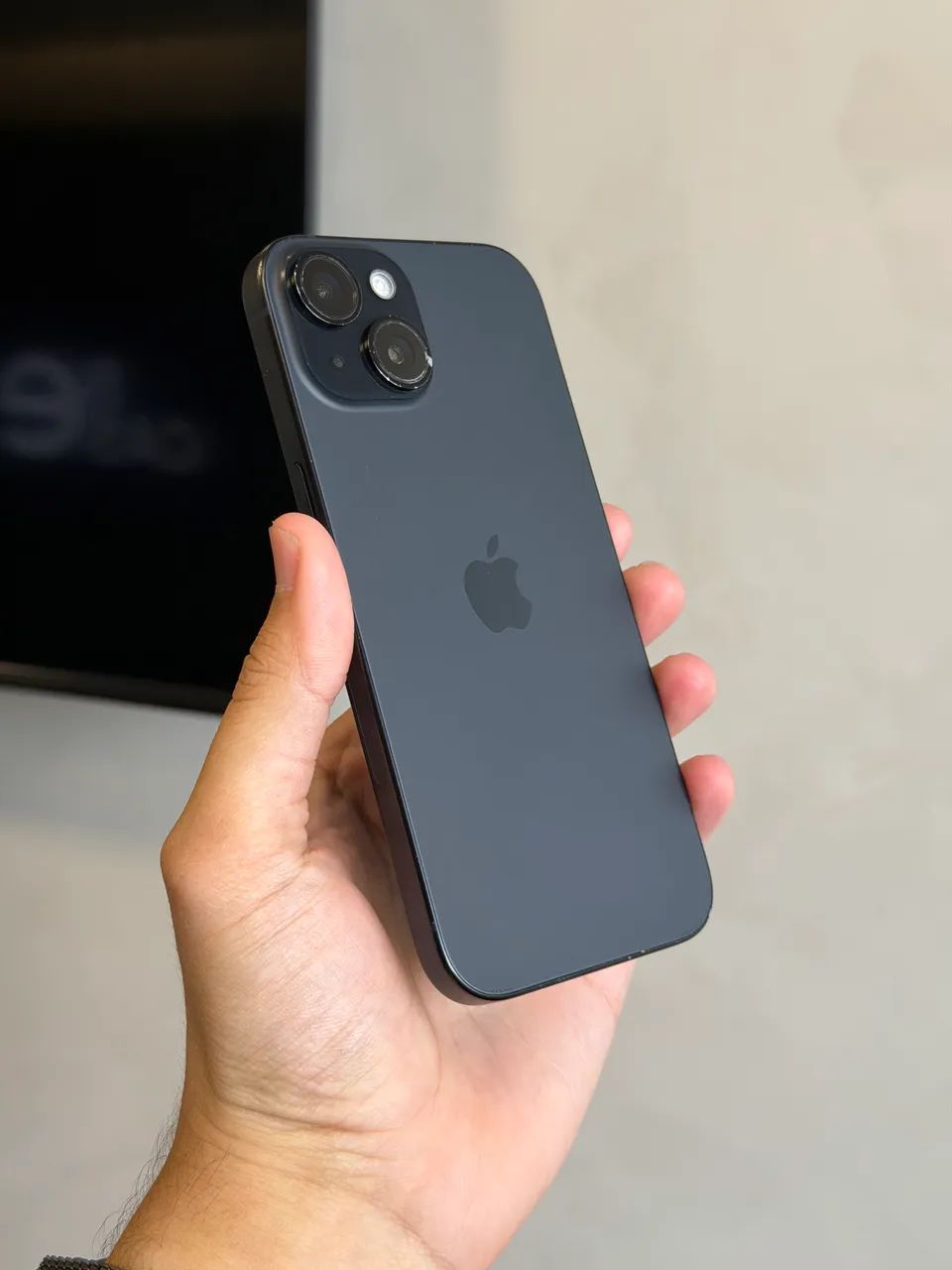 iPhone 15 128gb Preto Garantia 6 meses 