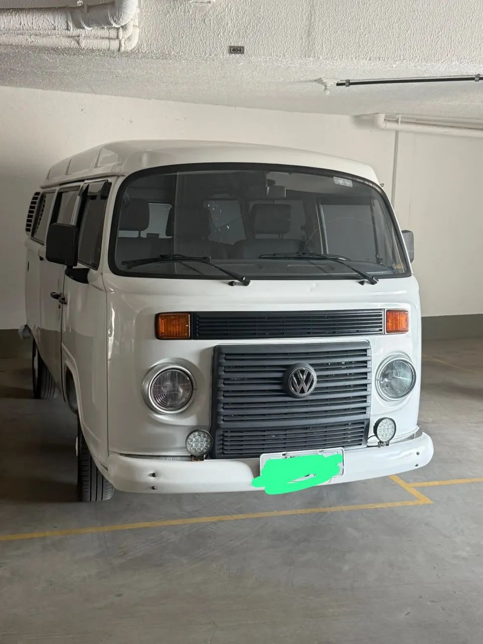 Volkswagen Kombi STANDARD 1.4 MI TOTAL FLEX 8V 2011