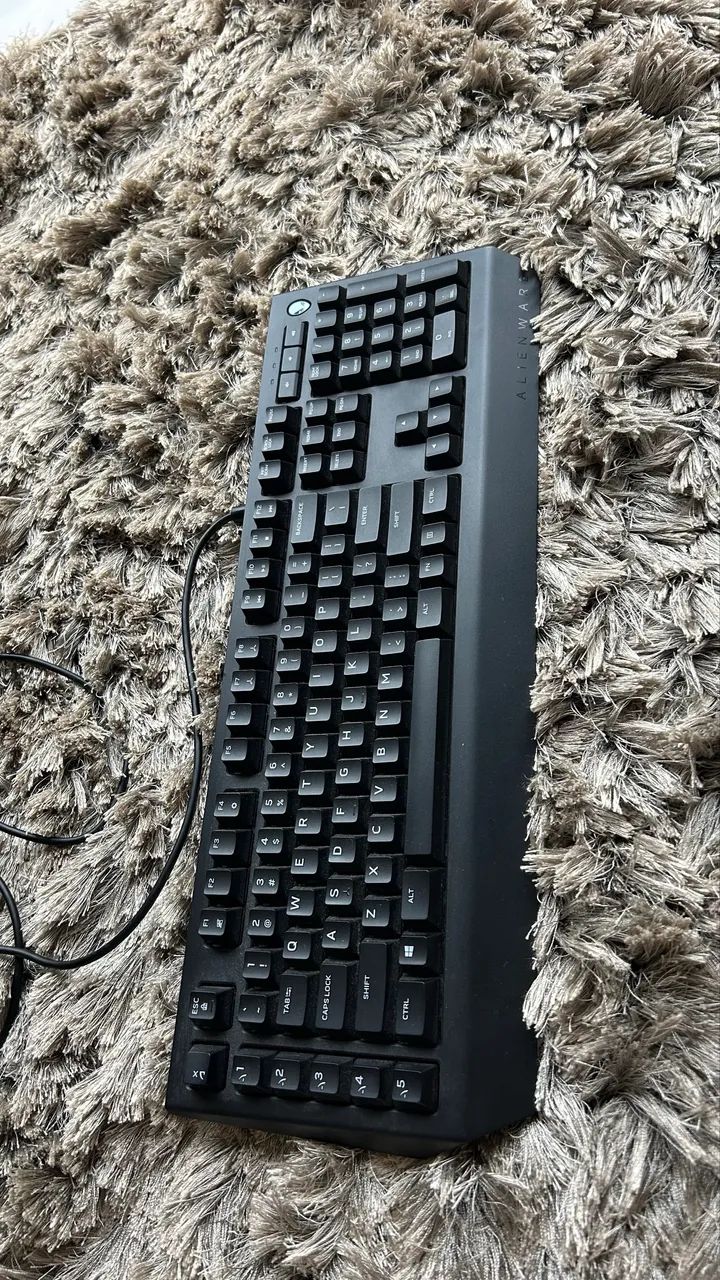 Teclado Alienware AW568 - Foto 4