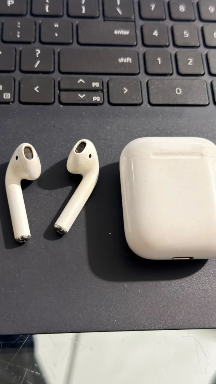 VENDO AirPods 2a Geração.