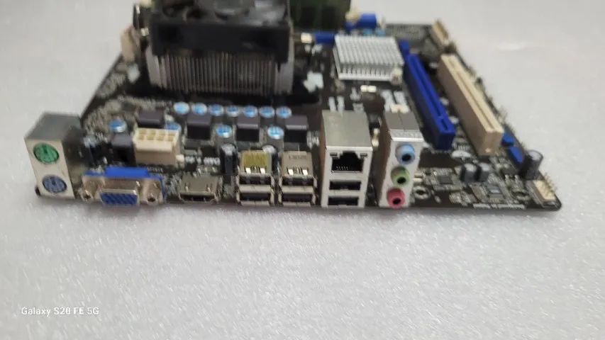 Placa mae Amd AM1+ processador a8 video integrado - Foto 2