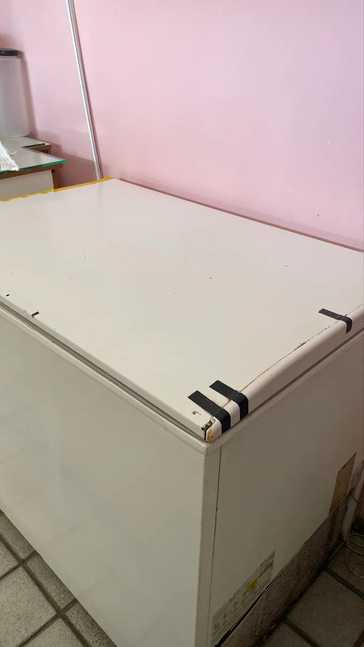 Freezer Horizontal 305l - funcionando perfeitamente - apresentou problemas com recorrência - Foto 4